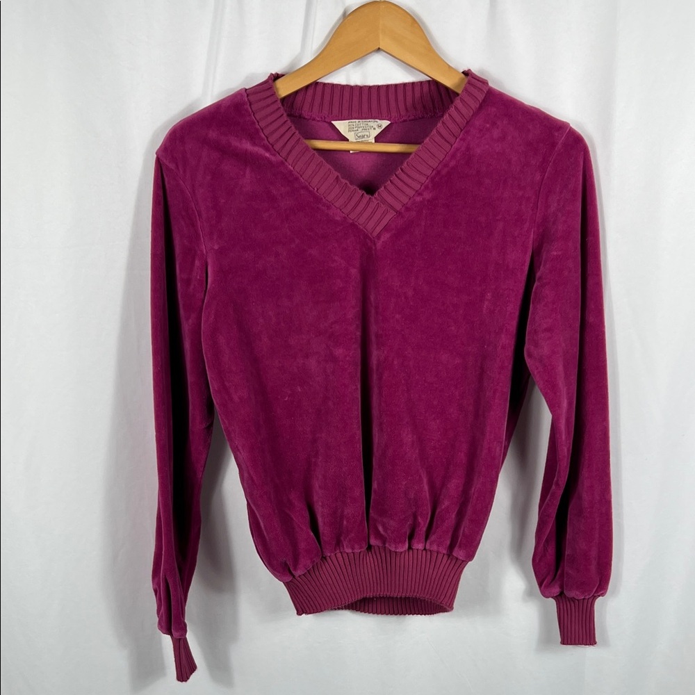 Sears Women's V-Neck Sweater in Deep Magenta